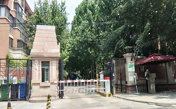 海淀区 亿城西山华府34号楼2单元8层9018室（亿城西山华府）