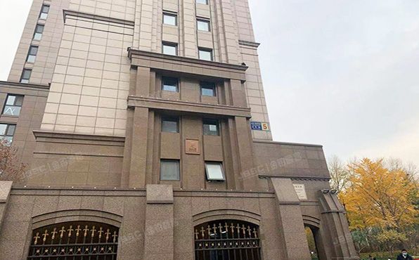 东城区  永定门滨河路8号院中海紫御苑5-1-706（中海紫御公馆）