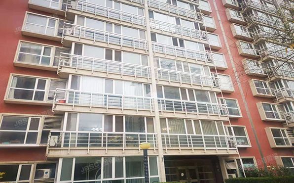 朝阳区 广渠路21号5号楼3单元0601+2车位（金海国际南区）