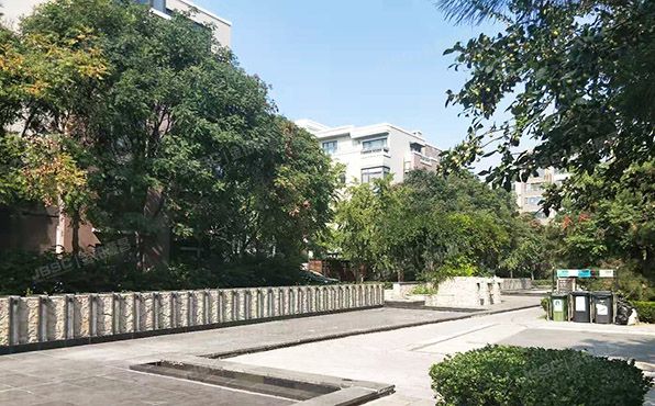 朝阳区 姚家园东里4号院3号楼7层4单元702号（逸翠园南区）