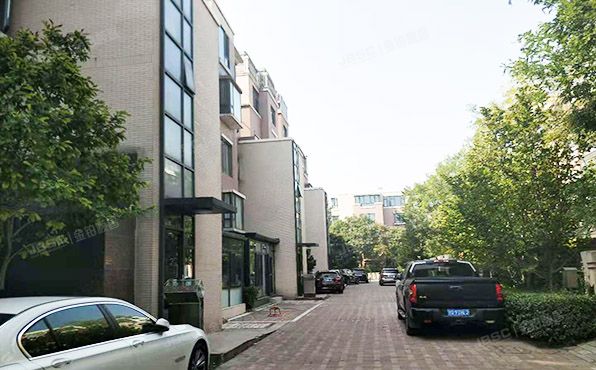 朝阳区 姚家园东里4号院3号楼7层4单元702号（逸翠园南区）