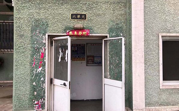 丰台区 成寿寺中路2号院2号楼9层6单元902（方宝苑）