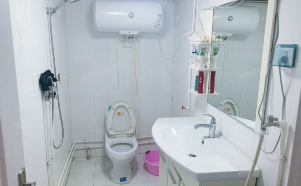 昌平区 沙河高教园北街家园五区1号楼3单元