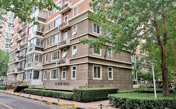 海淀区 华清嘉园19号楼7层702号（华清嘉园东区）