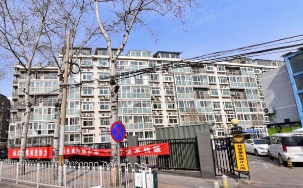 丰台区 丰台南路91号院2号楼2层322号（西陆名门）