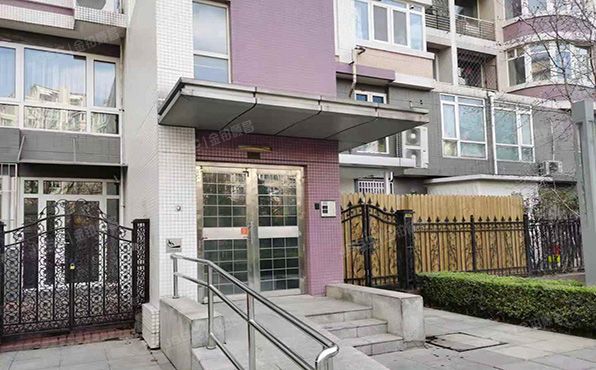 海淀区 德胜门西大街15号6号楼13层2门1301（远洋风景）