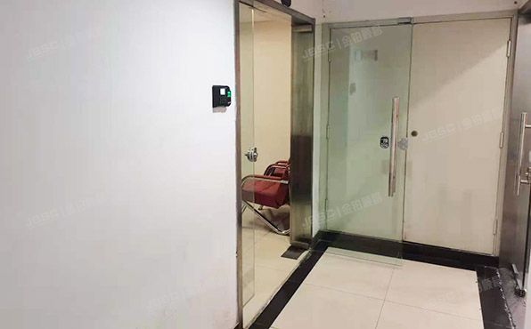 朝阳区 朝阳门北大街乙12号1号楼4层04公寓D（天辰大厦）