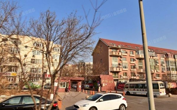 顺义区 双裕东区9号楼五单元3层302号（双裕花园东区）