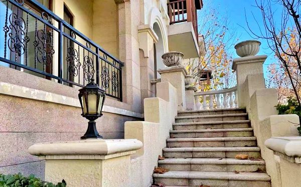 大兴区 隆华大街55号院101号楼-1至2层01（龙熙瓦德拉马庄园）别墅