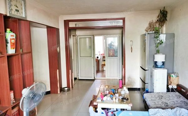 大兴区-黄村镇 黄村东里8号楼1层2-101（黄村东里社区）