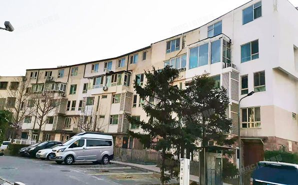 朝阳区 万象新天家园127号楼3至4层3单元301室（万象新天家园）