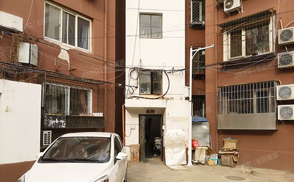 大兴区-黄村镇 黄村东里8号楼1层2-101（黄村东里社区）