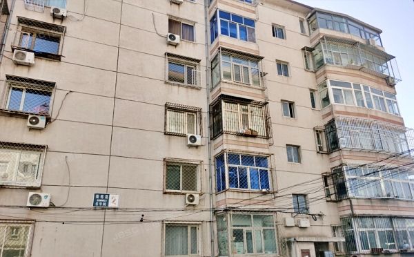 昌平区 昌平镇瑞明路六号2号楼4层4单元402号