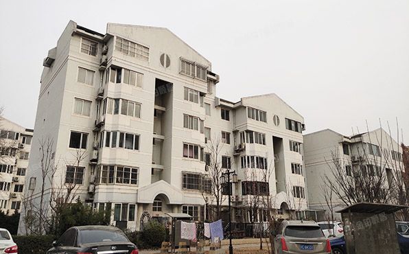 房山区-良乡 北潞芳家园11号楼6层5单元601（北潞芳家园）经适房