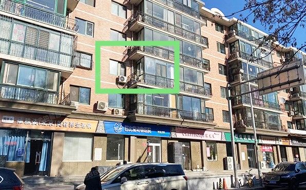 朝阳区 天福园8号楼3层4门302号（日坛晶华）