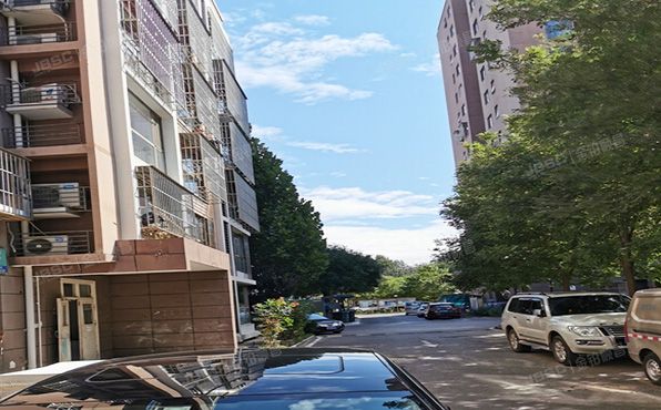 大兴区  文新南街272号院19号3层4单元301（联港嘉园D区）