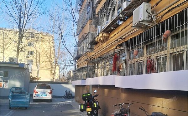 延庆区 北关小区3号楼3层二单元205（北关小区）