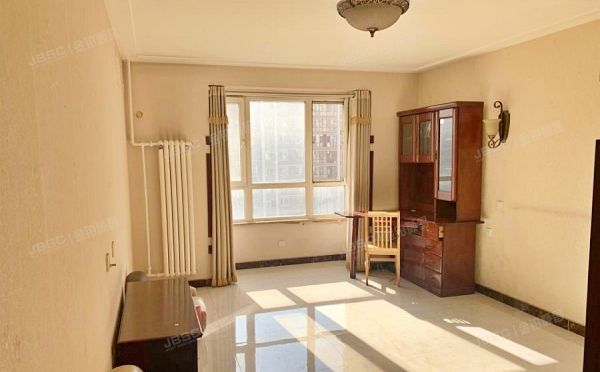 昌平区 天通中苑54号楼8层1单元802（天通中苑）1元起拍