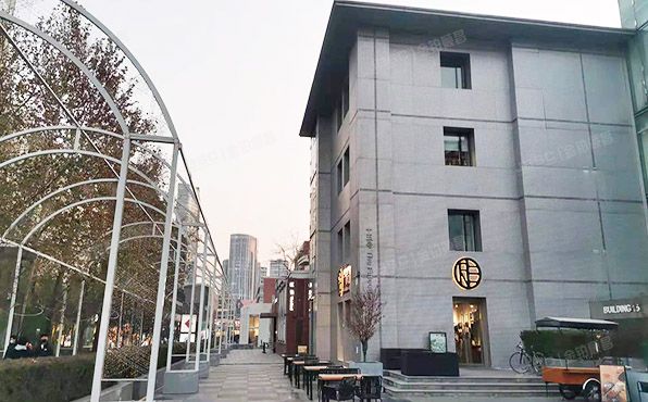 朝阳区 三里屯路北15楼101、201、202、301、401室（太古里北区）办公