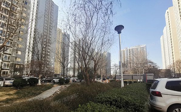 石景山区 玉泉西里二区3号楼1单元2402号（远洋山水北区）