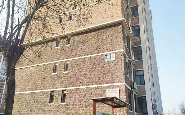 昌平区 天通中苑54号楼8层1单元802（天通中苑）1元起拍