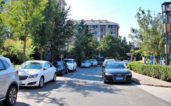 昌平区 昌平镇昌盛园三区16号楼  商业