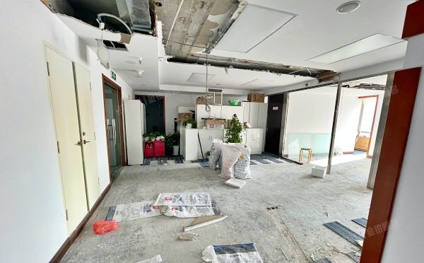 东城区 广渠门南小街3号楼15层2单元1802号（领行国际）