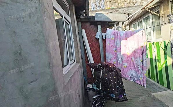 东城区 南河槽胡同20号1幢1层