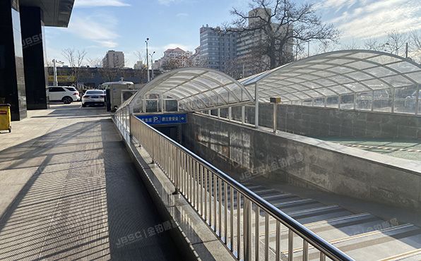 西城区 闹市口大街1号院3号楼3层318（长安兴融中心）公寓