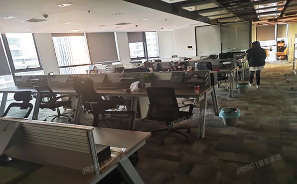 朝阳区 三里屯SOHO3号楼19层05-2202号 办公