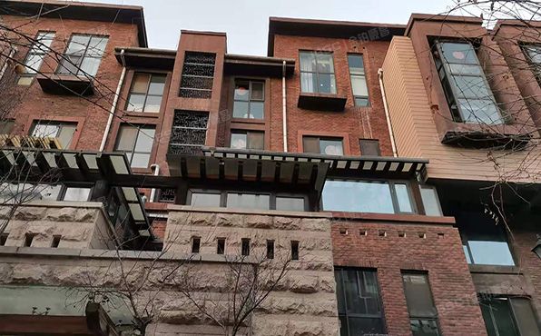 朝阳区 白鹿司路4号院56号楼4至5层2单元501（海棠公社）