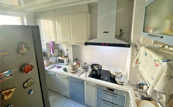 丰台区 草桥欣园四区10号楼7层3单元702号（草桥欣园四区）