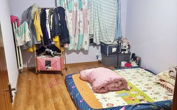 海淀区 冷泉林语山庄三区6号楼4层2单元505号（西山林语三区）