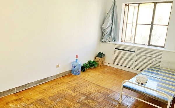 东城区 东花市北里东区10号楼4门