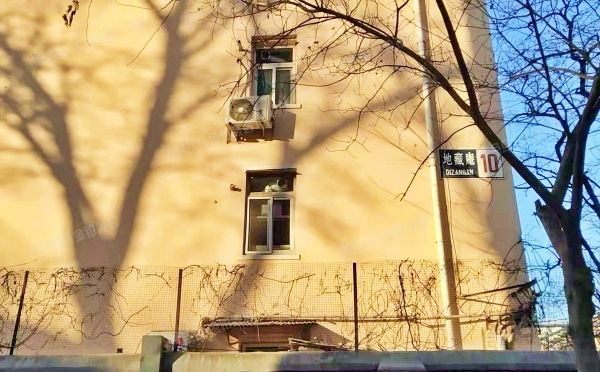 西城区 地藏庵10号楼1层5-03（地藏庵）