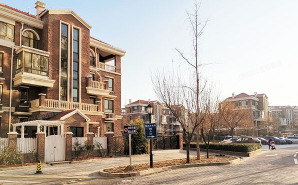 大兴区 育镇街30号及30号院11号楼6层4单元601（恒盛小镇艺墅）