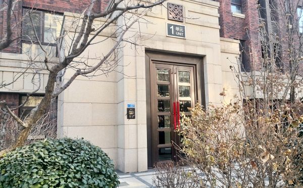 通州区 寨辛庄东路8号院3号楼-1-2层1单元101+2车库（旭辉御锦）