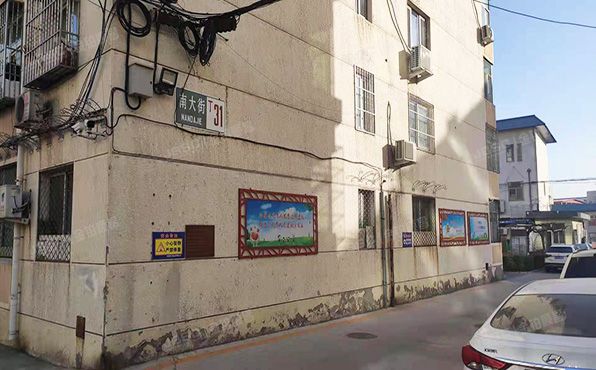 怀柔区 南大街丁31号楼4层2-402（龙祥小区）