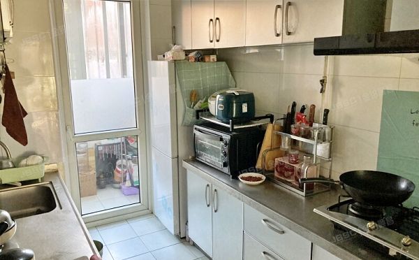 门头沟区 含晖苑4号楼1层2单元102号（含晖苑）