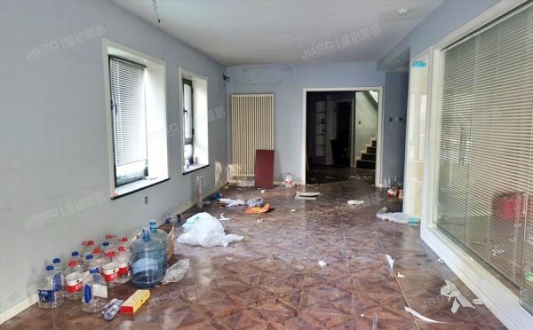 朝阳区 光华路阳光100小区2号2号楼1至2层107室（阳光100国际公寓）