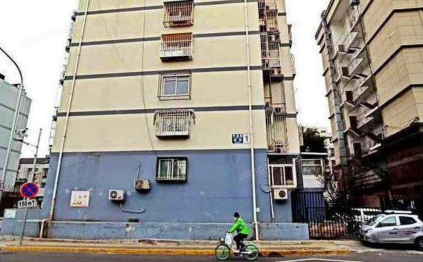 东城区 芳嘉园胡同1号楼6层2单元602室（芳嘉园胡同）