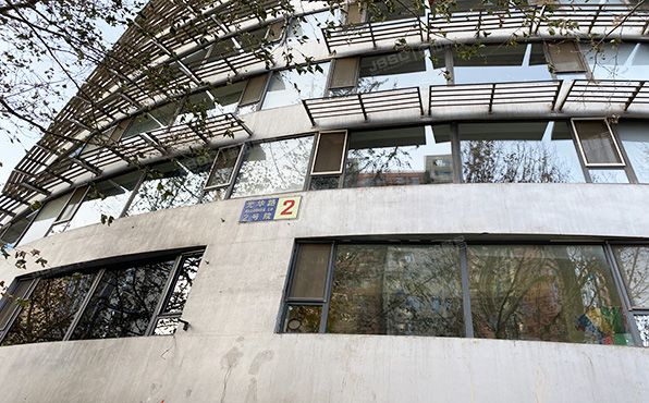 朝阳区 光华路阳光100小区2号2号楼1至2层107室（阳光100国际公寓）