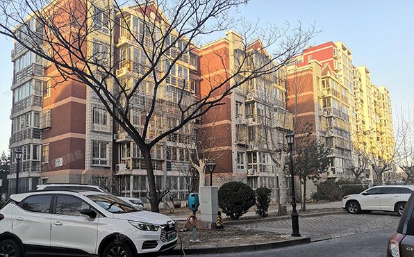 门头沟区 含晖苑4号楼1层2单元102号（含晖苑）