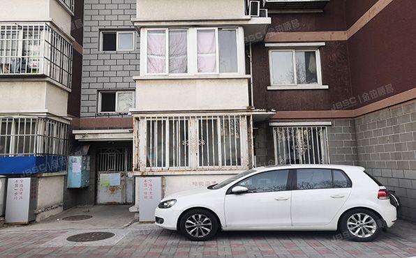 门头沟区 含晖苑4号楼1层2单元102号（含晖苑）