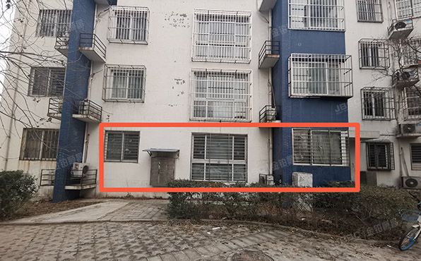 通州区 翠屏里6号楼1层111（蓝调沙龙）