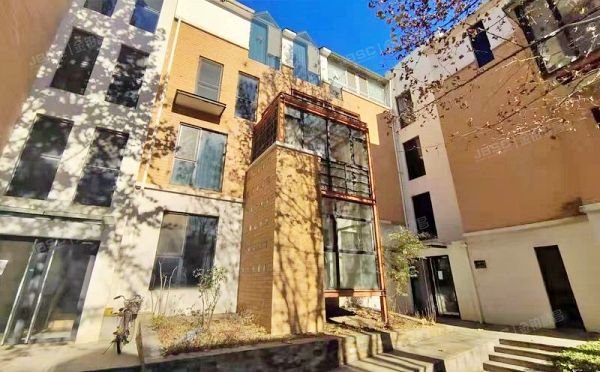 海淀区 旱河路301号院9楼2单元201（西山美墅馆东区）