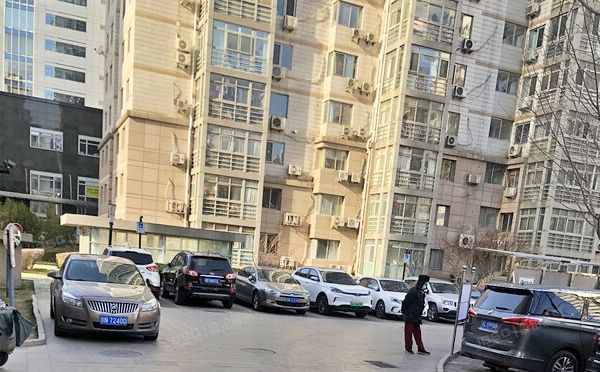 海淀区 西直门北大街32号院5号楼10层1106号（枫蓝国际中心公寓）