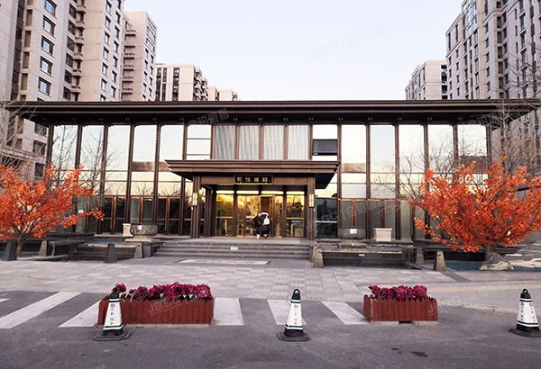 大兴区-旧宫镇 绿隔地区旧村改造二期A2-1地块2号楼7层4单元702（熙悦诚郡）