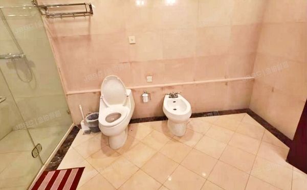 朝阳区 工体西路18号光彩国际公寓第1栋28层D号（光彩国际公寓）