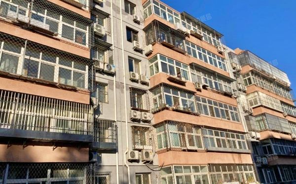 昌平区 西环里50号楼2层1单元204号（西环里）